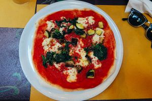 Vegan pizza at Sciue Sciue in Florence