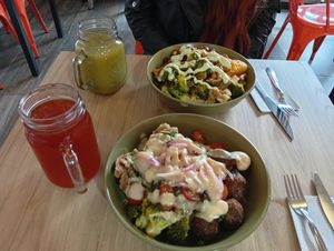 2 alternativas de bowl absolutamente deliciosas... at Pot in Bogota