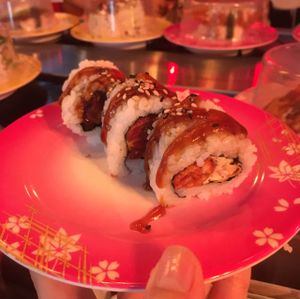 tofu & sundried tomato roll at MisoHapi in West End