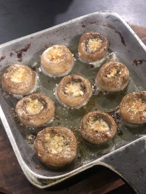 Garlic Mushrooms - Perfect  at Rare Earth Cafe & Organic Store in Mumbai