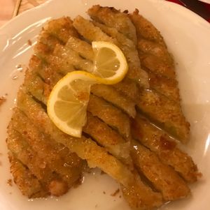 ";Pollo"; al limón  at Healthy Lovers in Madrid