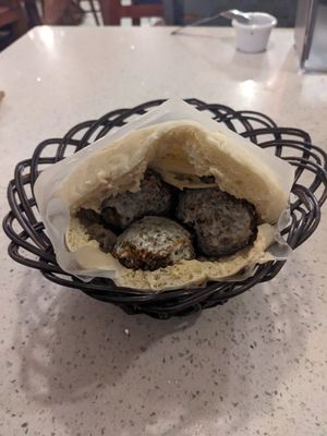 Falafel sandwich at Falafel Bar in Tamarindo