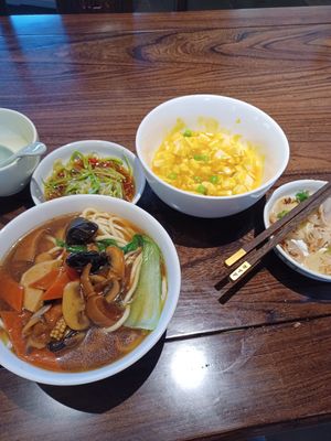  at Jinglianju Vegetarian in Hangzhou