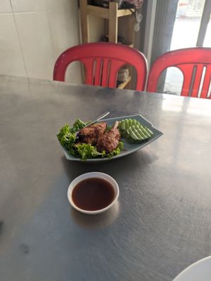 Fried chicken drumstick at Kang Le Restaurant in Siem Reap