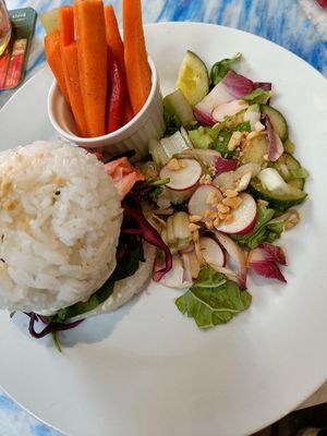 Sushi burger at Die Küche in Brno