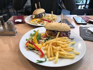 Burger at Die Küche in Brno