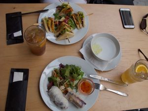 rice rolls and toasts with jackfruit  at Die Küche in Brno