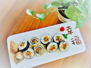 Sushi at LN Fortunate Coffee 幸福咖啡 - Fengyuan District in Taichung
