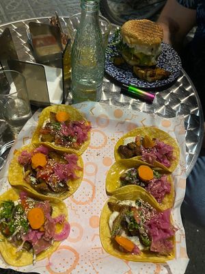 AMAZING seitan tacos   at Jonny Aldana in Barcelona