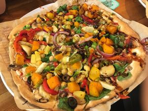 Toppings are included in the size.. so of course I put everything on! 😁 at Mod Pizza in London