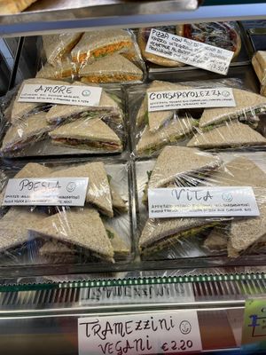 Tramezzini with vegan label  at Pasticceria Da Angelo in Selvazzano Dentro