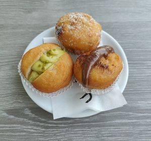 Degustazione frittelle vegane - spaziali at Pasticceria Da Angelo in Selvazzano Dentro
