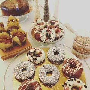 Healthy donuts, cookies and muffins at Frolis in Barcelona