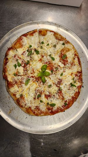  at Zen'za Pizzeria in London