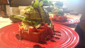 The Z'Energy Day Cafe which is in the same spot as zen'Za Pizzeria, has a cafe with 7 vegan 'milks' for your barista-made coffee or tea.  Also has Z'Avocado toasts with ALL pizza toppings....HELLOOOo at Zen'za Pizzeria in London