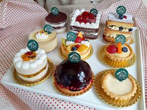 Hand-made sweets at Whisk & Roll in Tainan