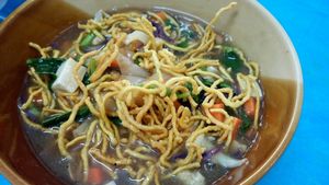 lad na at Bee Vegan in Chiang Mai