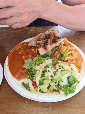 Curry and dalh at Hariprasad Samosa & Curry in Krakow