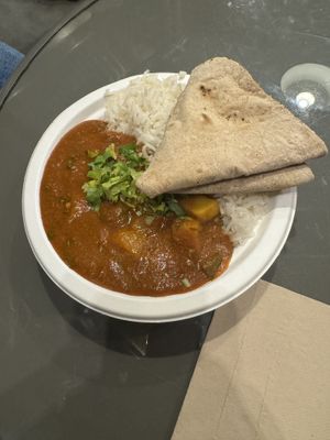 Curry  at Hariprasad Samosa & Curry in Krakow