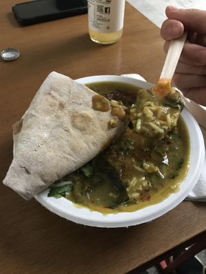 Pea stew at Hariprasad Samosa & Curry in Krakow