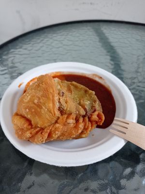 Samosa at Hariprasad Samosa & Curry in Krakow