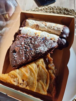 Vegan pastry - take away at Knol & Kool Bistro & Superet in Ghent