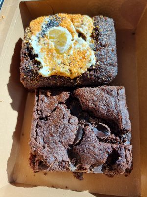 Vegan pastry - take away at Knol & Kool Bistro & Superet in Ghent