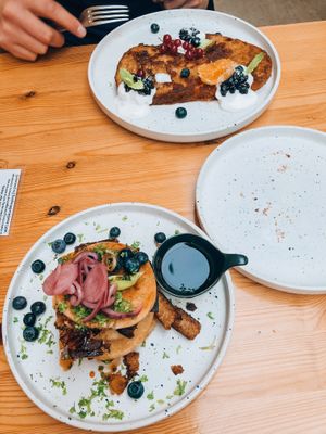 Pancakes and French toast at Knol & Kool Bistro & Superet in Ghent
