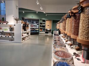 Shop at Knol & Kool Bistro & Superet in Ghent