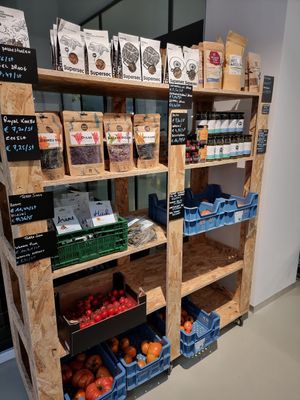 Shop at Knol & Kool Bistro & Superet in Ghent