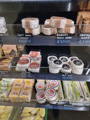 Vegan cheezes at Knol & Kool Bistro & Superet in Ghent