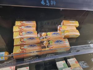 Vegan omelette & fondue cheeze at Knol & Kool Bistro & Superet in Ghent