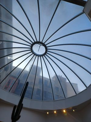 Looking up at Knol & Kool Bistro & Superet in Ghent