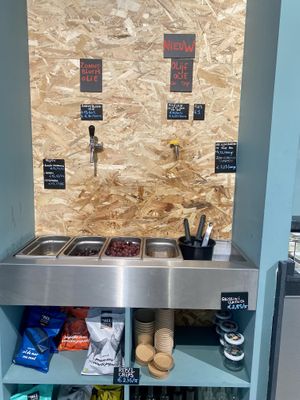 Zero waste oils and olives  at Knol & Kool Bistro & Superet in Ghent