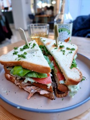 Club sandwich at Knol & Kool Bistro & Superet in Ghent