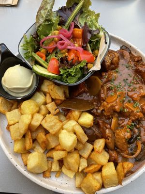 Gentse stoof   at Knol & Kool Bistro & Superet in Ghent