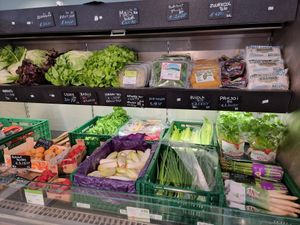 Fresh vegs at Knol & Kool Bistro & Superet in Ghent