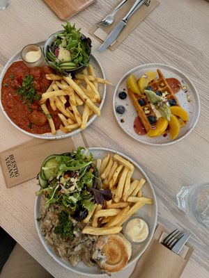   at Knol & Kool Bistro & Superet in Ghent