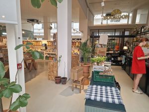  at Knol & Kool Bistro & Superet in Ghent