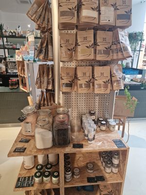  at Knol & Kool Bistro & Superet in Ghent