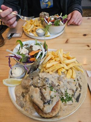 Vol au vent at Knol & Kool Bistro & Superet in Ghent