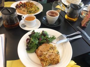  Lasagne
Quiche
Salads
70% dark hot chocolate (w/ coconut milk)
Earl grey tea with lemon at Retreat Kitchen in Richmond Upon Thames