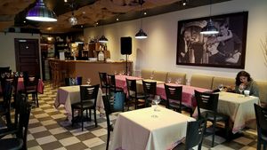 dining area at Naomi Restaurant & Bar in Bergen