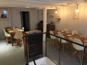 La salle à l'étage.
 at Hope in Paris