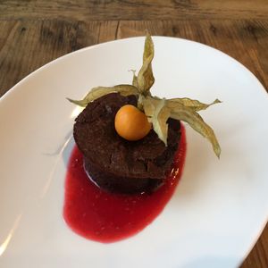 Fondant au chocolat  at Hope in Paris