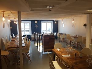 Inside  at Hope in Paris