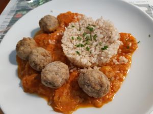 Main: vegetarian (actually vega) meatballs  at Reineta in Madrid