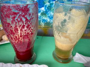 Heel lekkere sapjes: rode biet en gember - peer en gember   at Le Corail at Latifa in Essaouira