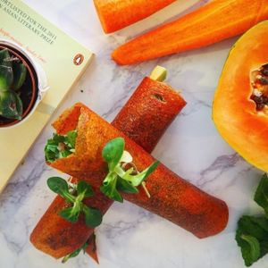 Spring Wraps - raw papaya wraps filled with assorted fruit and vegetables, filled with cashew basil paste at Little Erth in Dubai