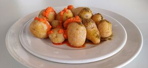 Papas arrugadas with mojo at La Montaña - Casa Efigenia in La Gomera